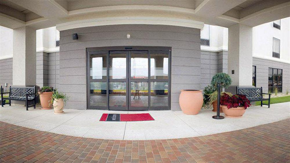Hampton Inn Варшава Екстериор снимка