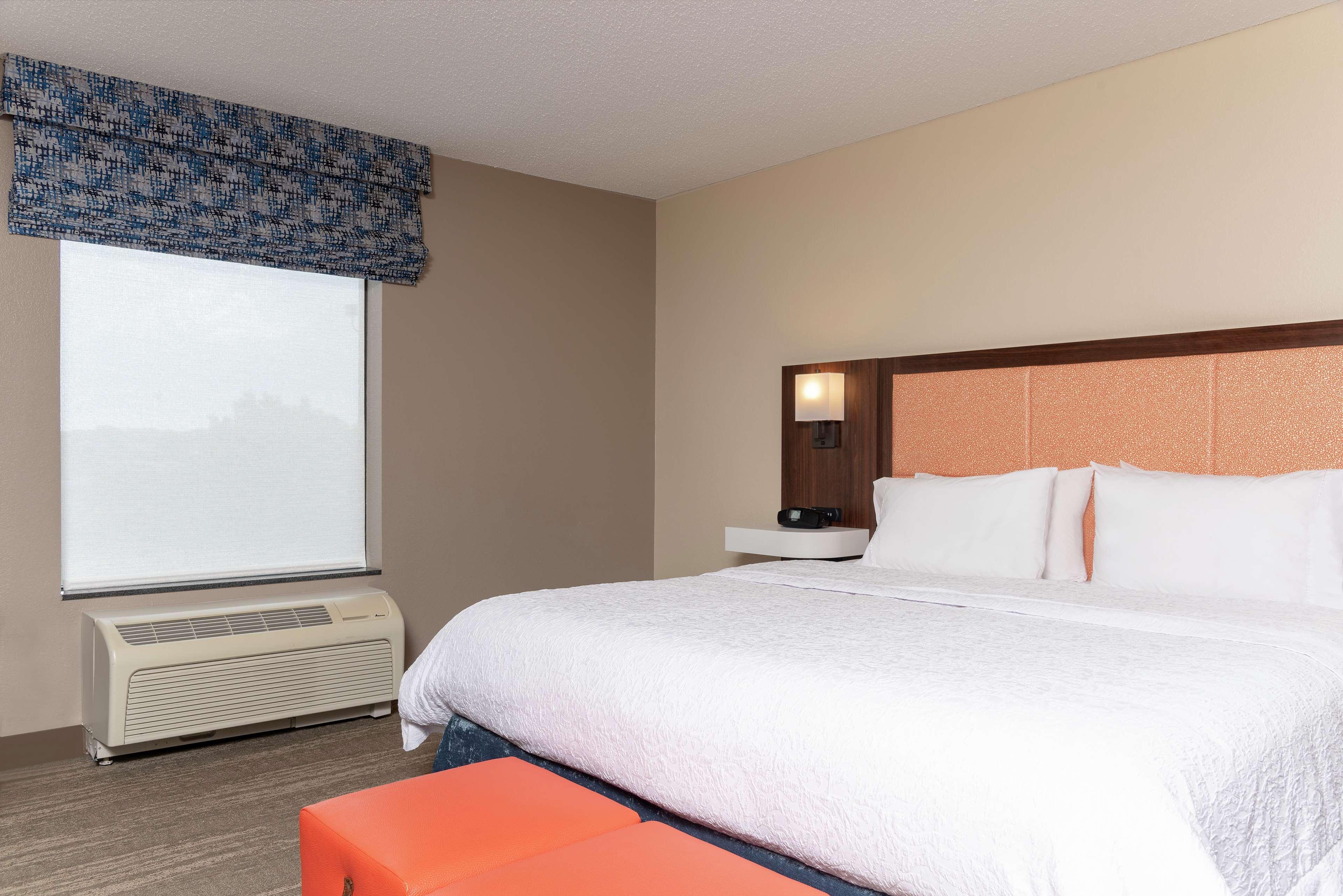Hampton Inn Варшава Екстериор снимка