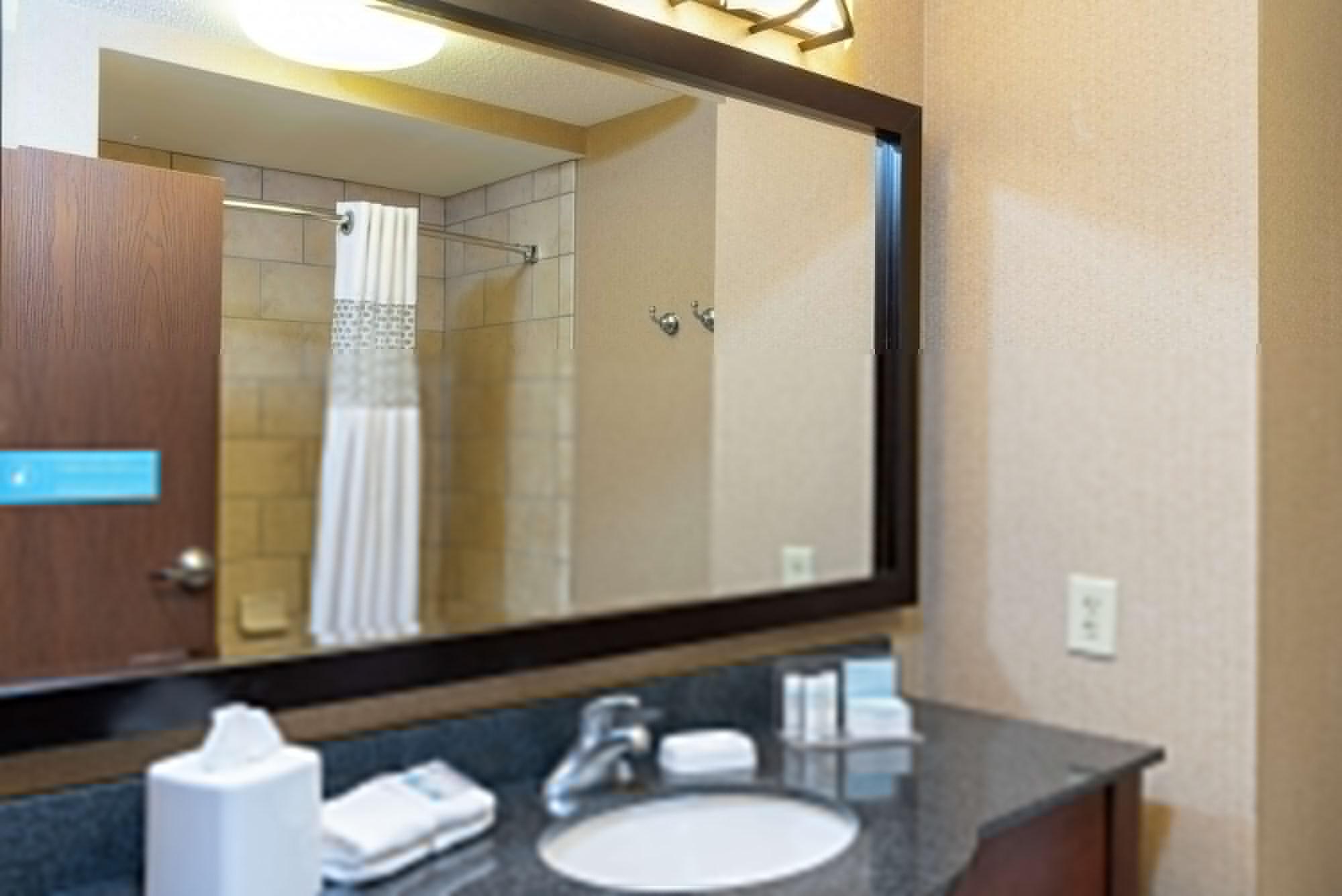Hampton Inn Варшава Екстериор снимка