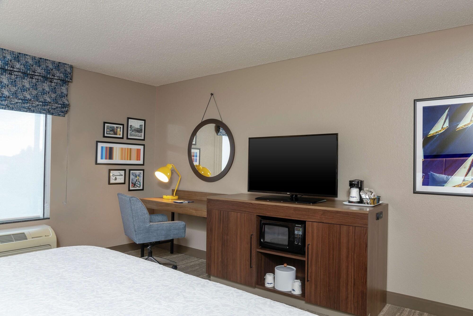 Hampton Inn Варшава Екстериор снимка