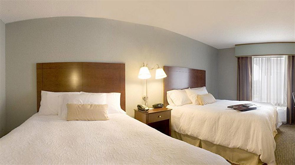 Hampton Inn Варшава Екстериор снимка