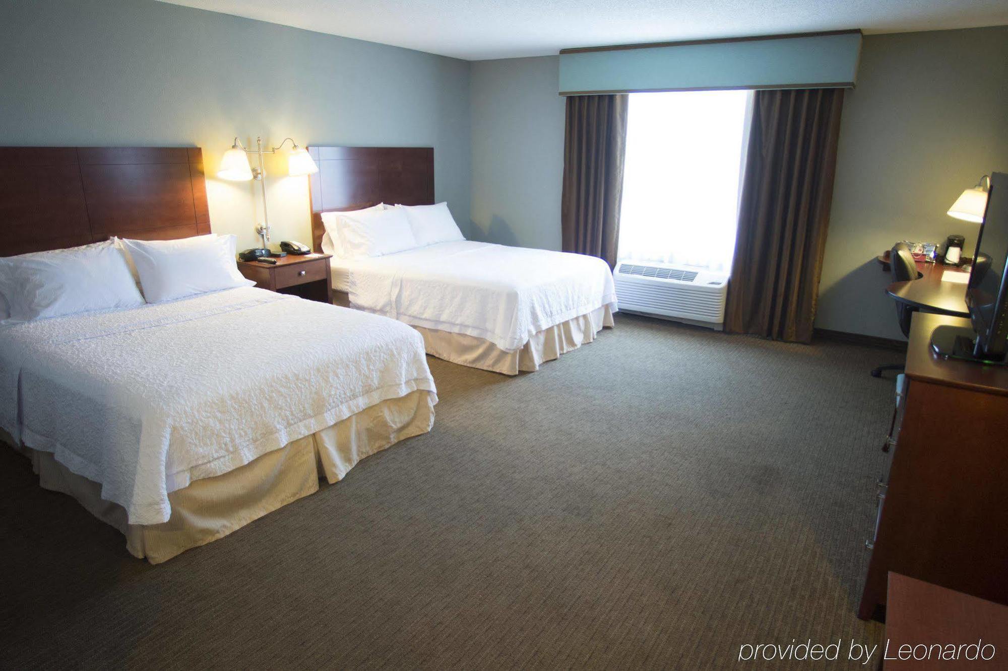 Hampton Inn Варшава Екстериор снимка