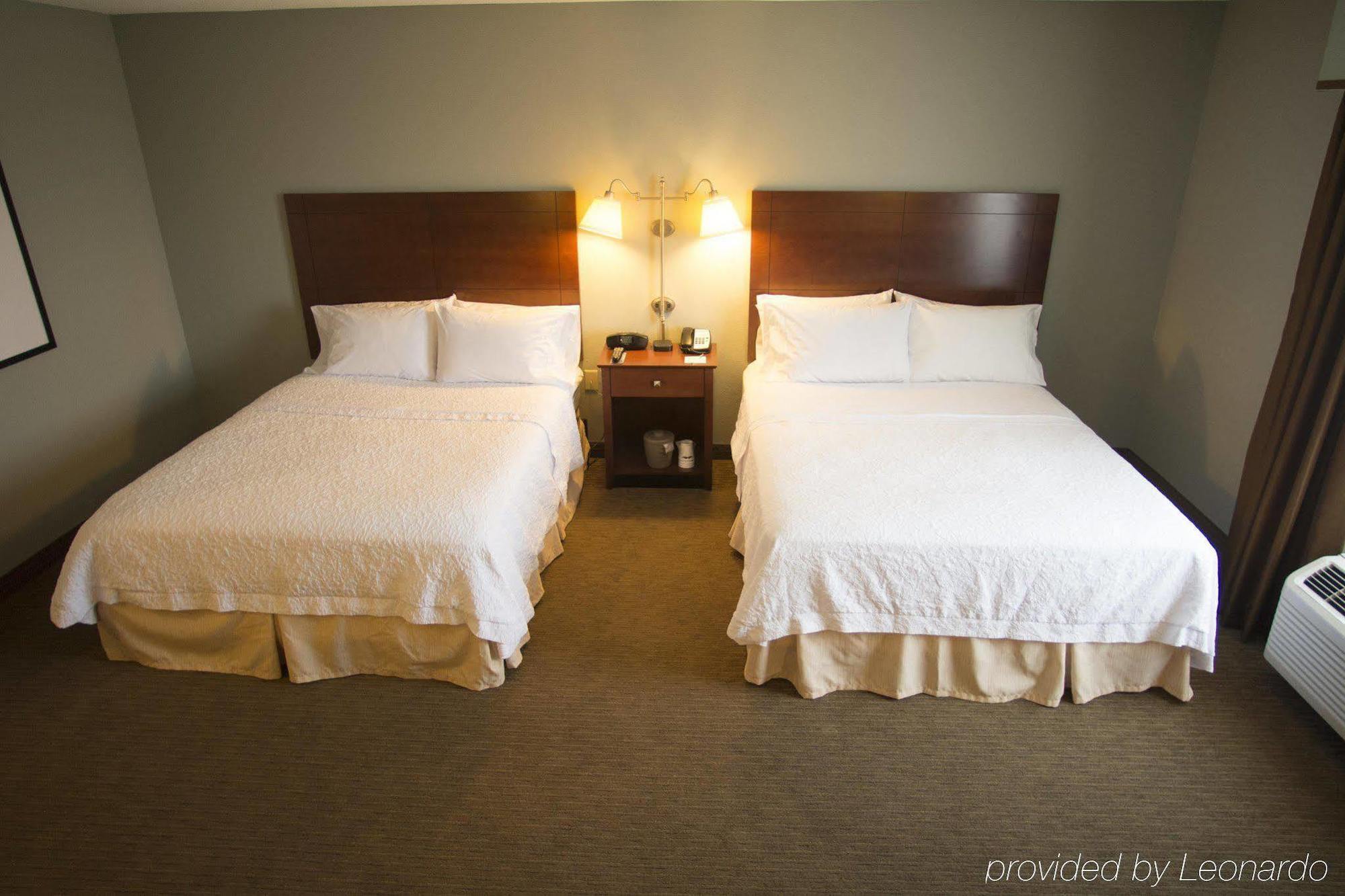 Hampton Inn Варшава Екстериор снимка