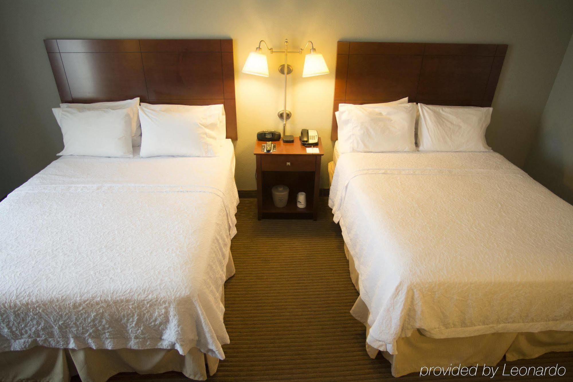 Hampton Inn Варшава Екстериор снимка